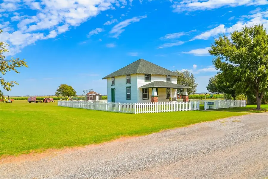 1012 Old 66 Road, Hydro, OK 73048 - Image #3