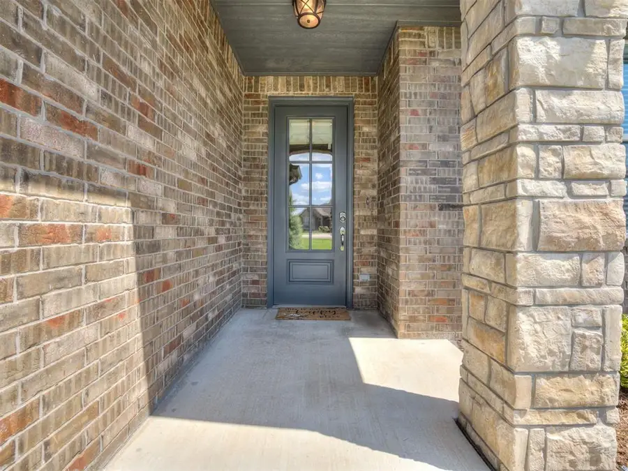 4520 Baldwin Avenue, Moore, OK 73160 - Image #2