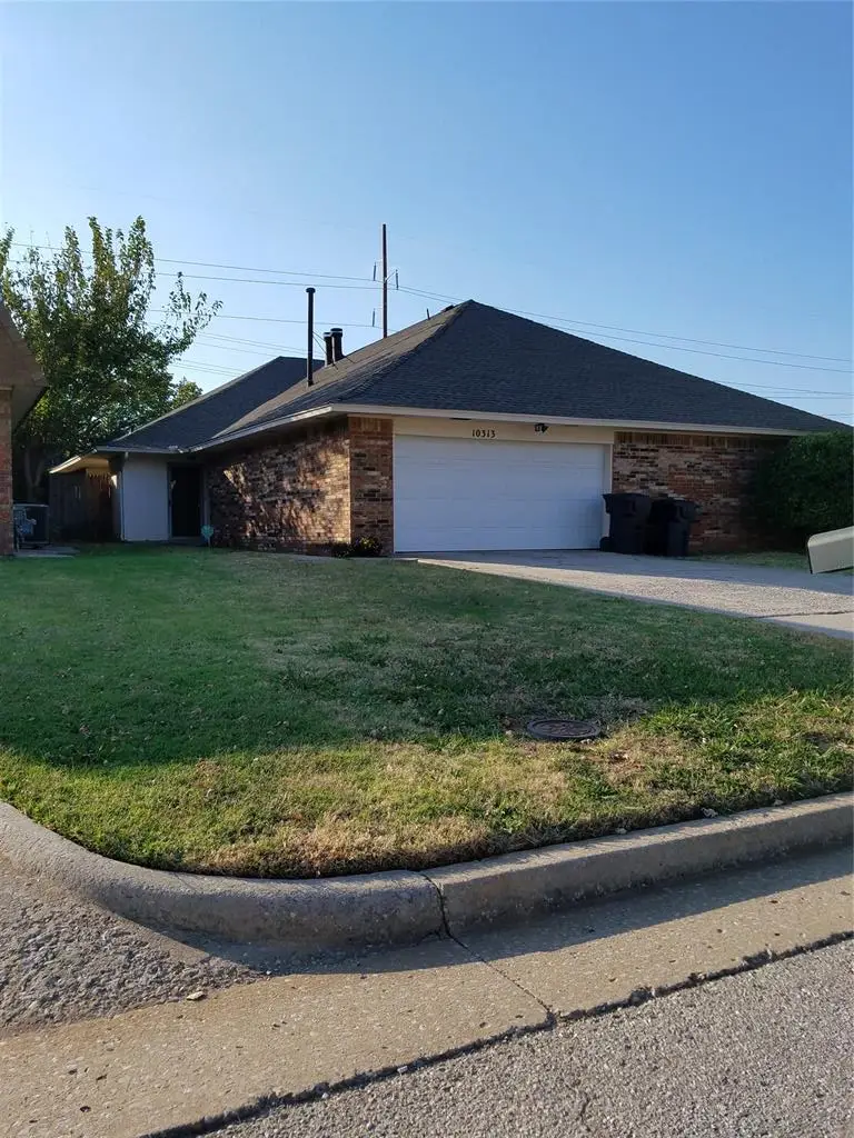 10313 Elk Canyon Road, Oklahoma City, OK 73162 - Image #1