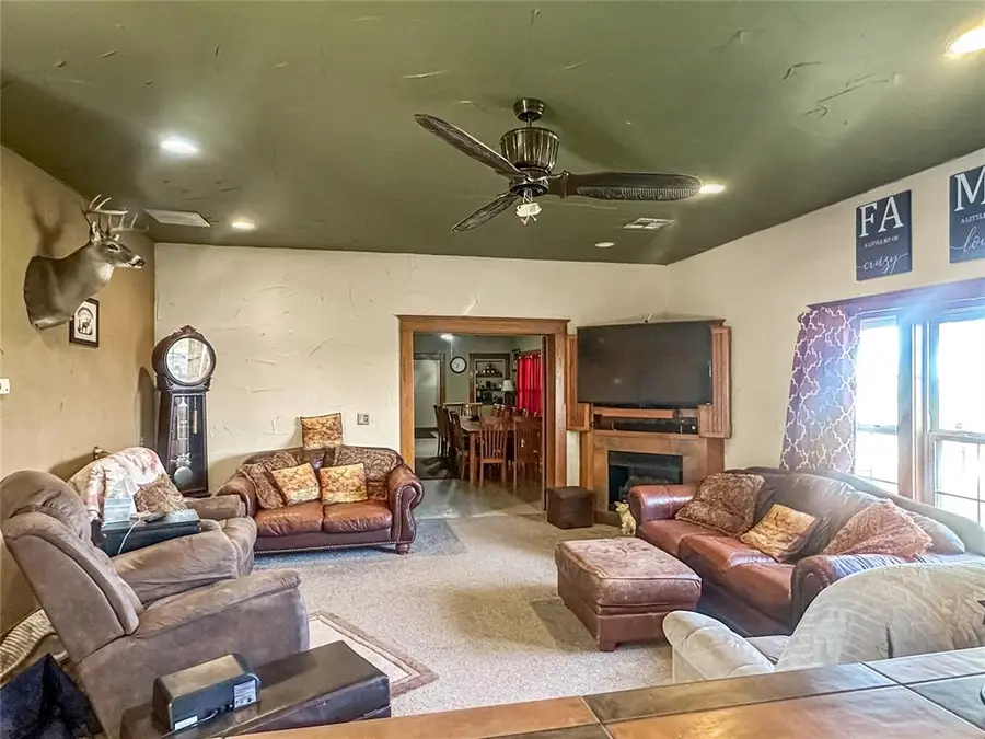 17910 Highway 152, Union City, OK 73090 - Image #2