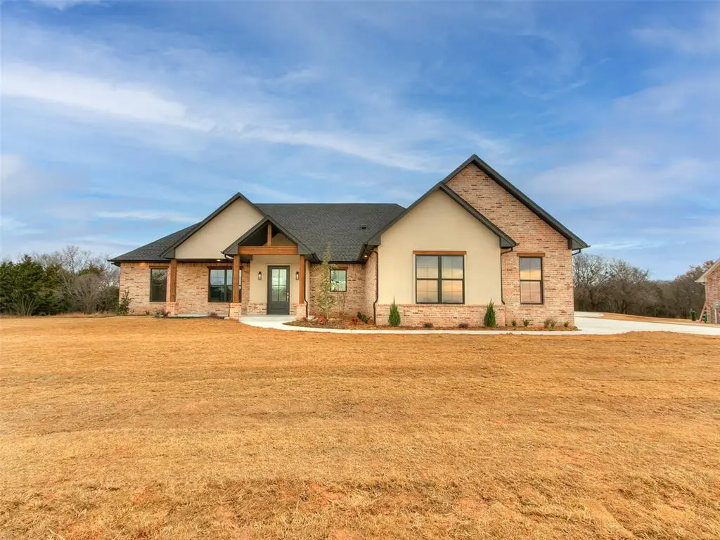 5225 Oakwood Drive, Noble, OK 73068 - Image #1