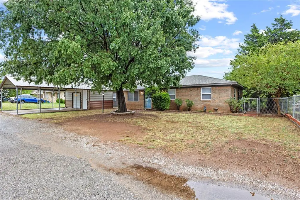 141 Bluestem Street, Weatherford, OK 73096 - Image #1