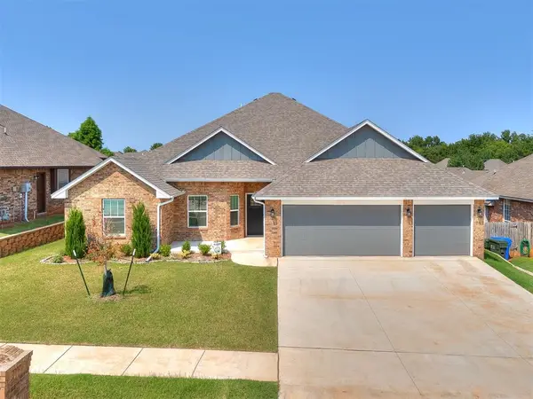 3325 Valley Hollow, Norman, OK 73071