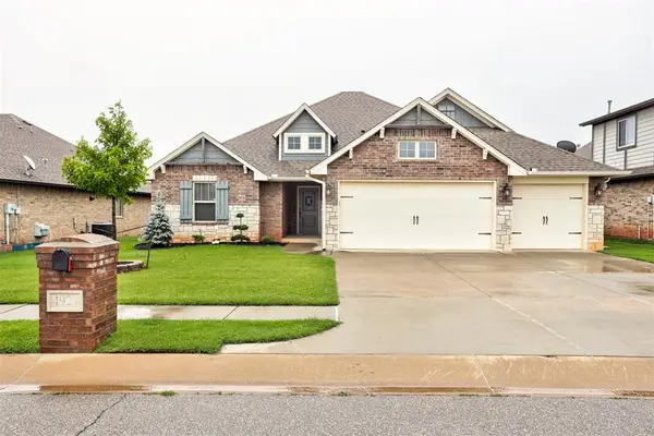 4924 Wister Lane, Edmond, OK 73025
