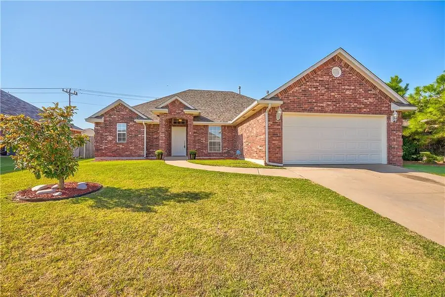 11016 NW 101 Street, Yukon, OK 73099 - Image #2