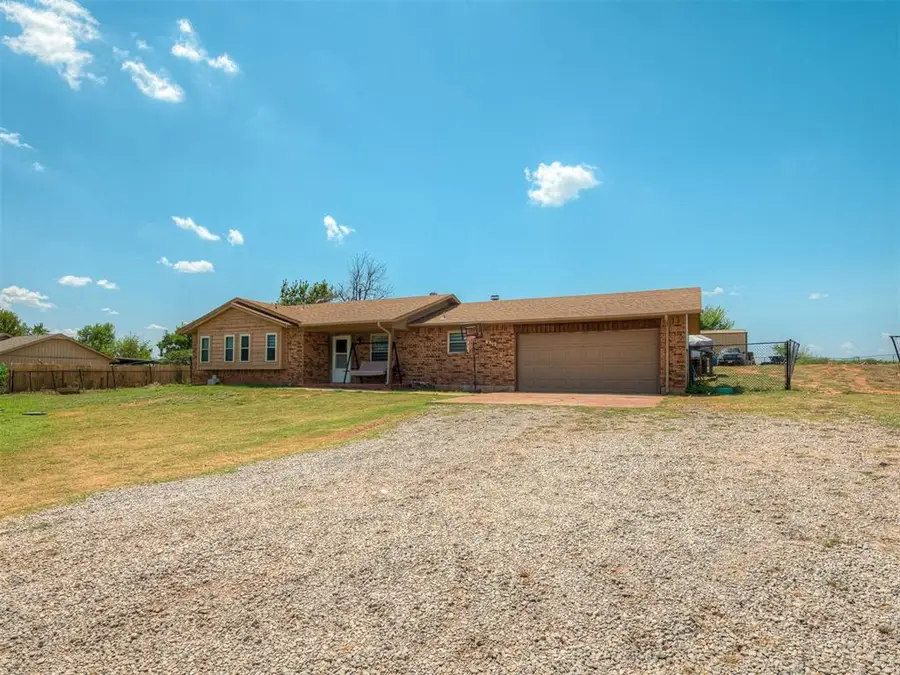6317 Futurity Drive, Harrah, OK 73045 - Image #2