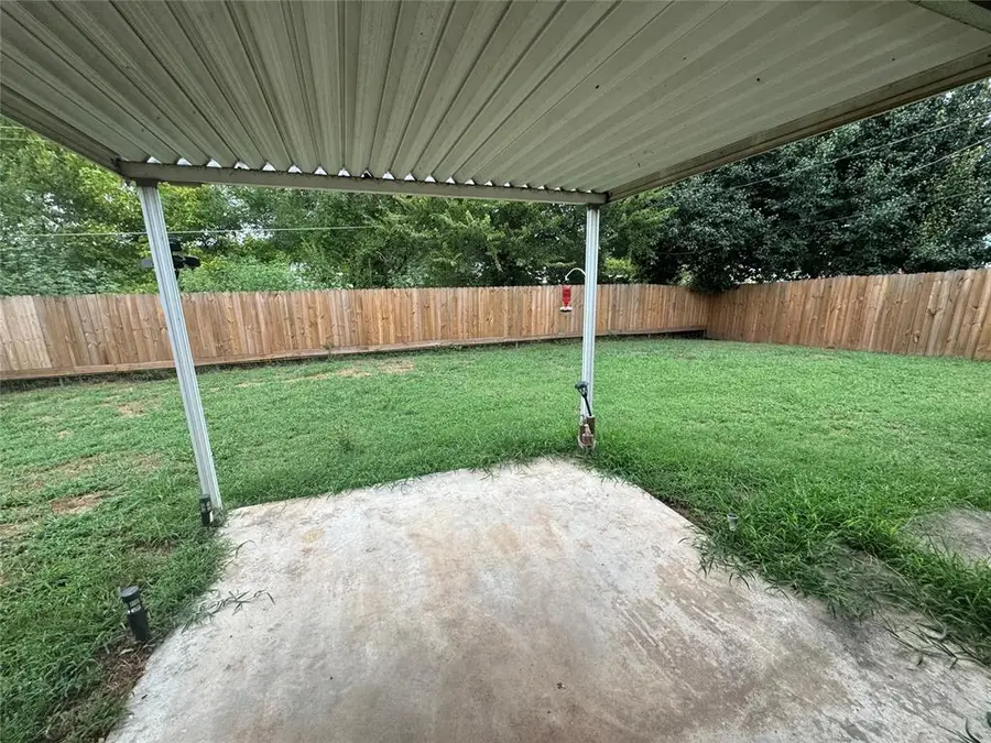 1809 Grisso Drive, Seminole, OK 74868 - Image #2