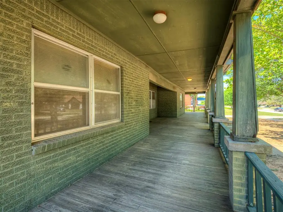 822 Stanley Avenue, Ardmore, OK 73401 - Image #3