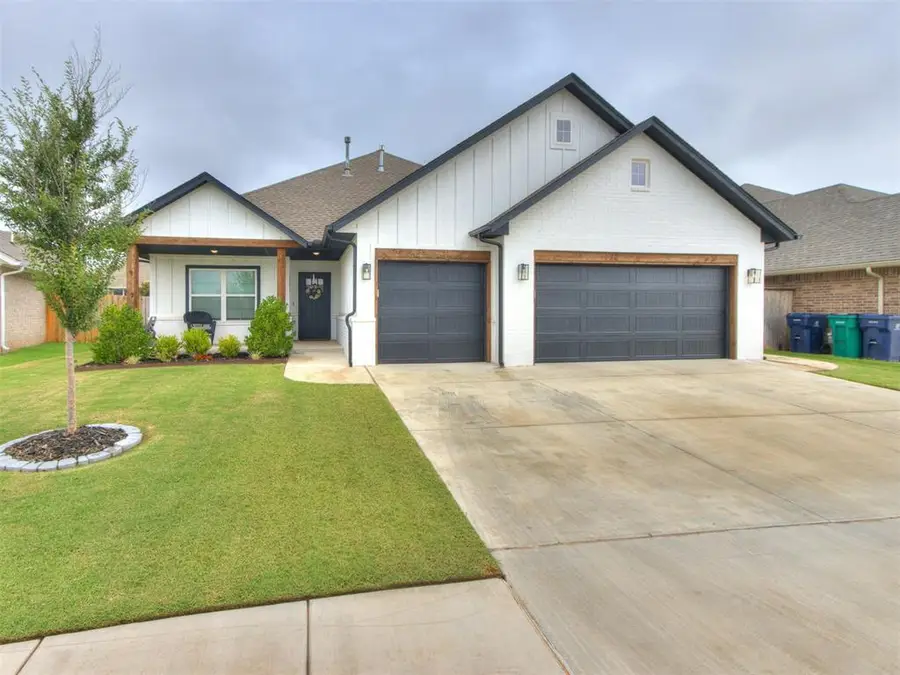 11033 NW 20th Terrace, Yukon, OK 73099 - Image #2