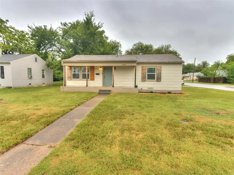 601 Foster Place, Midwest City, OK 73110 - Image #3
