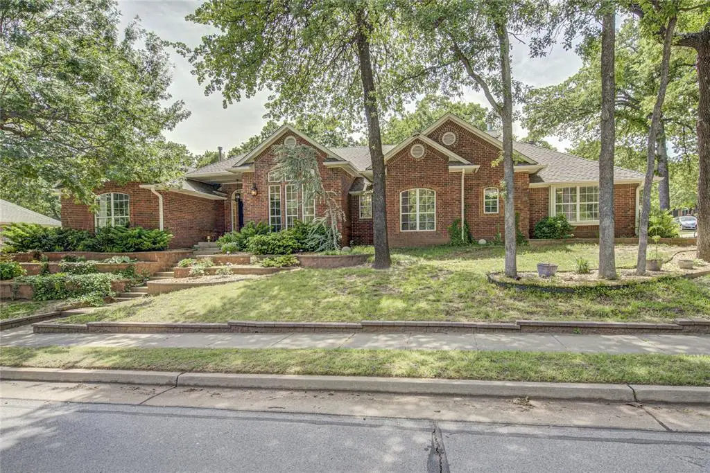 213 Hanover Drive, Edmond, OK 73034 - Image #1