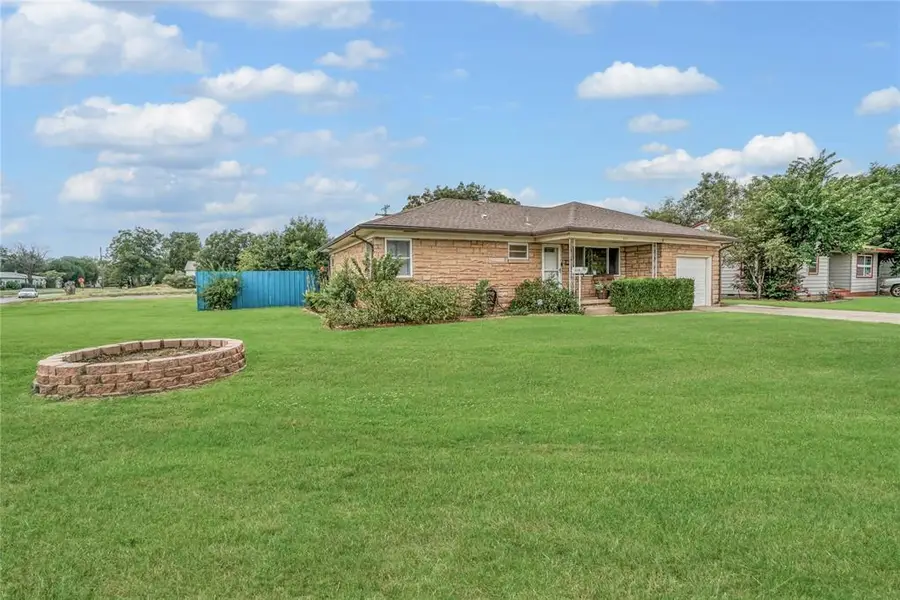 121 Pine Avenue, Altus, OK 73521 - Image #2