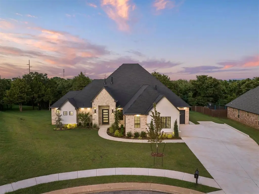 1101 Gateway Bridge Road, Edmond, OK 73034 - Image #1