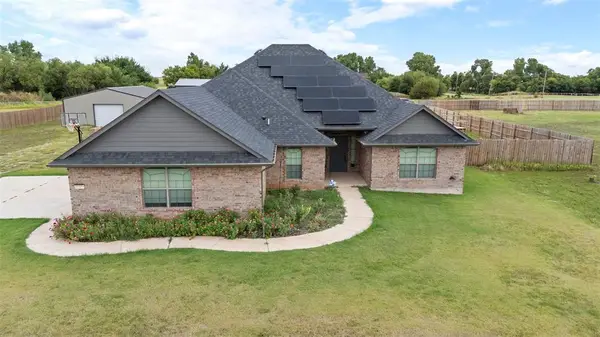 29377 Triple Crown Place, Cashion, OK 73016