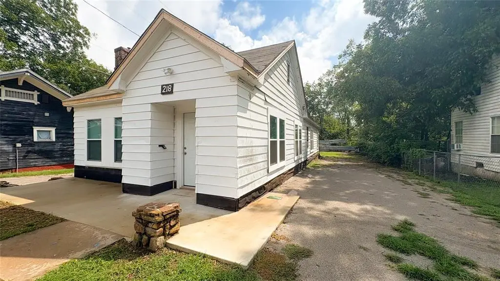 218 SW B St Sw Street, Ardmore, OK 73401 - Image #1