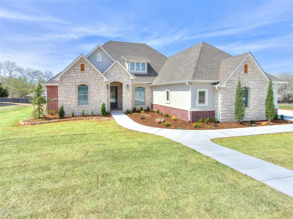 2915 Ridgecrest Drive, Purcell, OK 73080 - Image #1