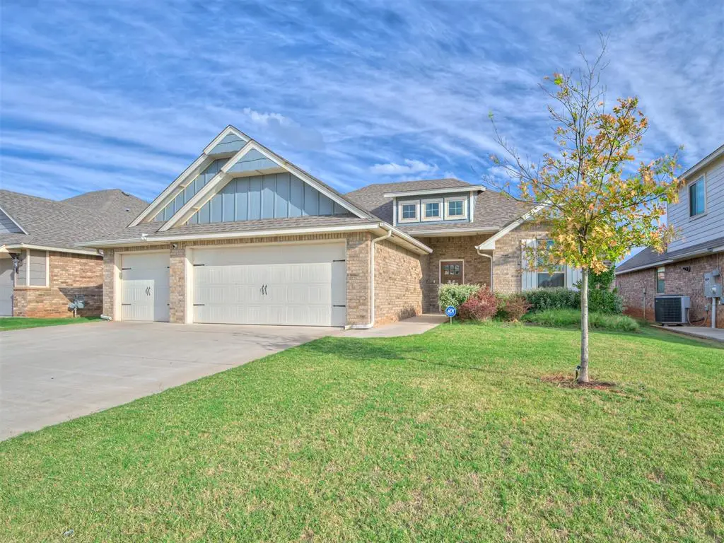1001 NE 34th Terrace, Moore, OK 73160 - Image #1