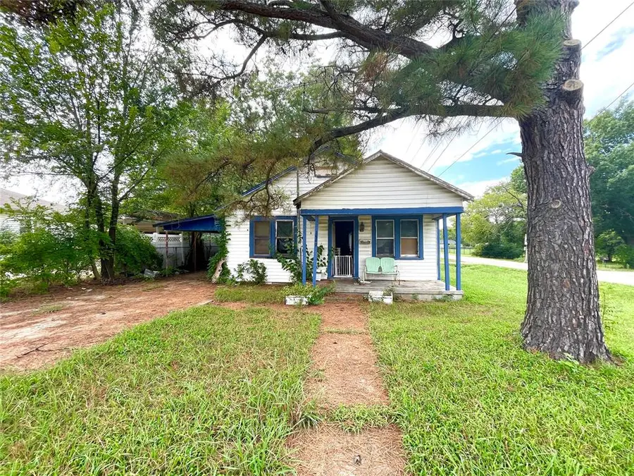 1349 Roosevelt Street, Seminole, OK 74868 - Image #2