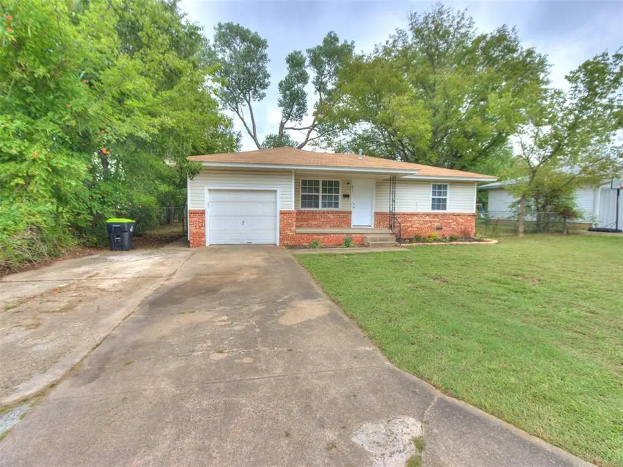 803 N Sharon Street, Tecumseh, OK 74873 - Image #3