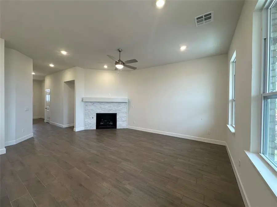 14021 Giverny Avenue, Yukon, OK 73099 - Image #2