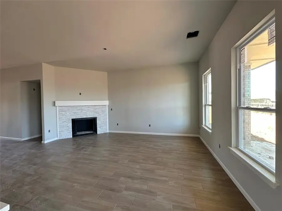 1016 Redwood Creek Drive, Yukon, OK 73099 - Image #3