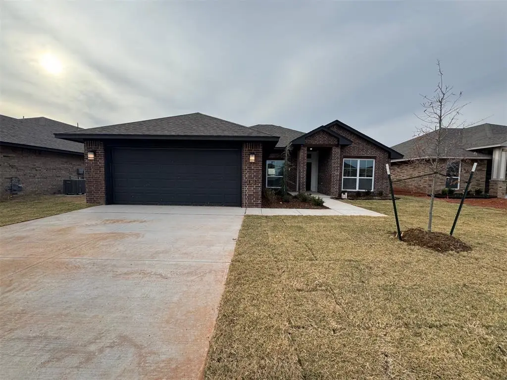 2615 Turtle Way, Midwest City, OK 73130 - Image #1