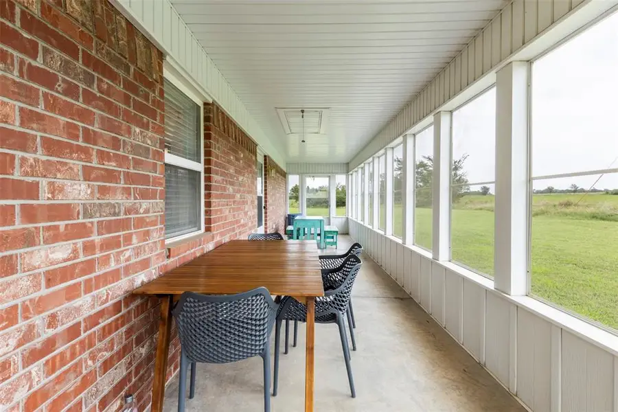 6936 E 138 Road, Holdenville, OK 74848 - Image #2