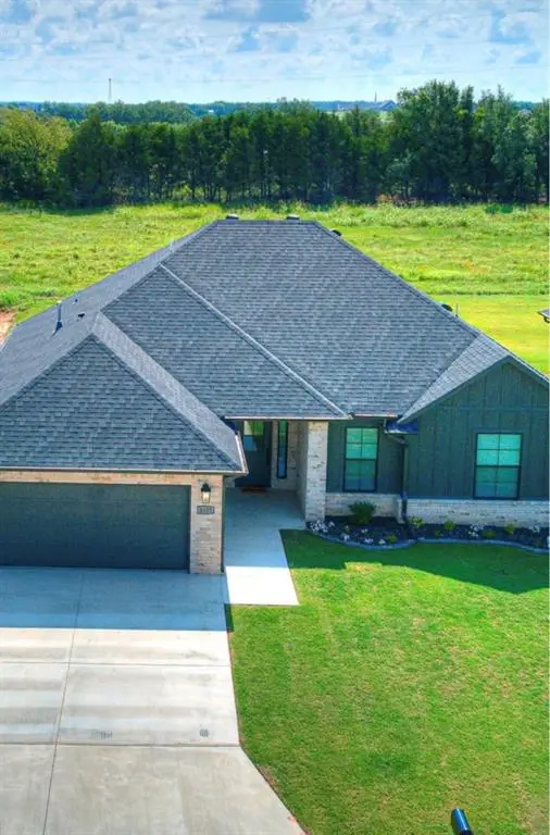 4529 Red Bird Road, Shawnee, OK 74804 - Image #1