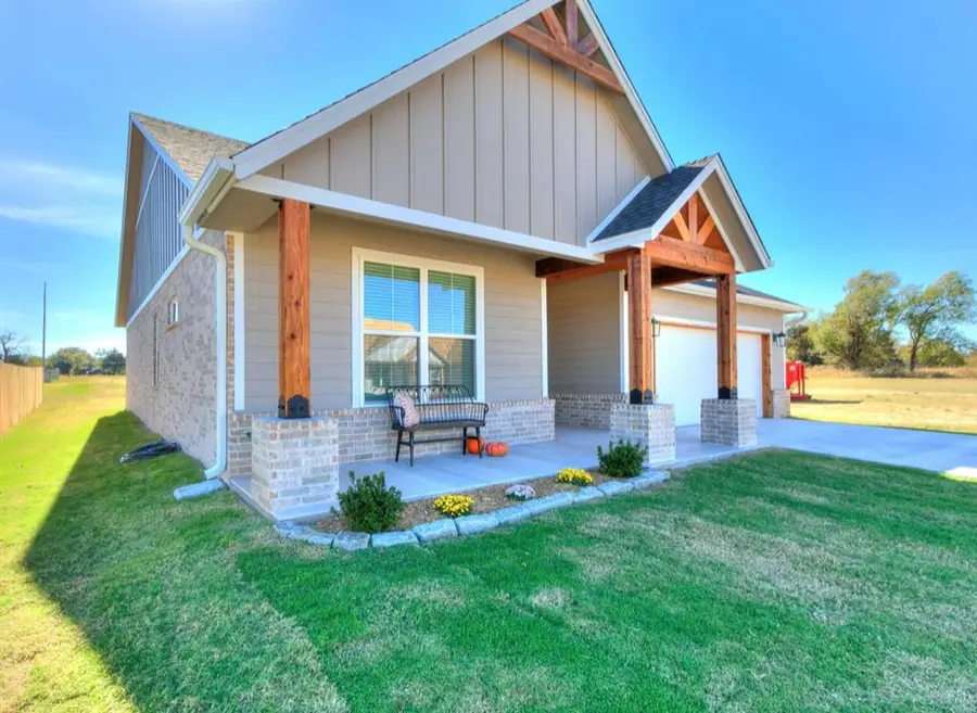 507 Blue Bird Road, Shawnee, OK 74804 - Image #2