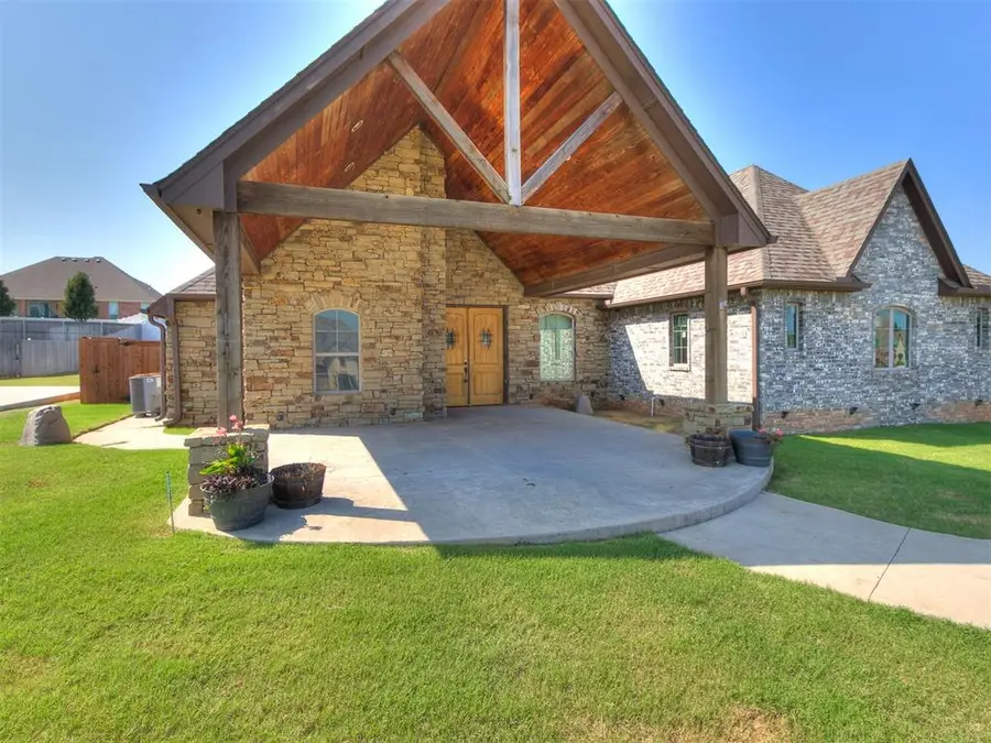 2581 Forest Glen Drive, Choctaw, OK 73020 - Image #2
