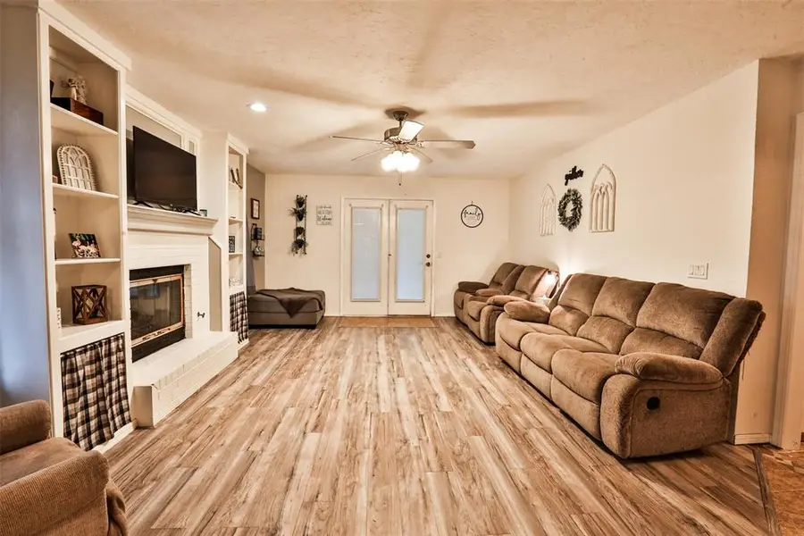 333 SE 6th Street, Moore, OK 73160 - Image #3