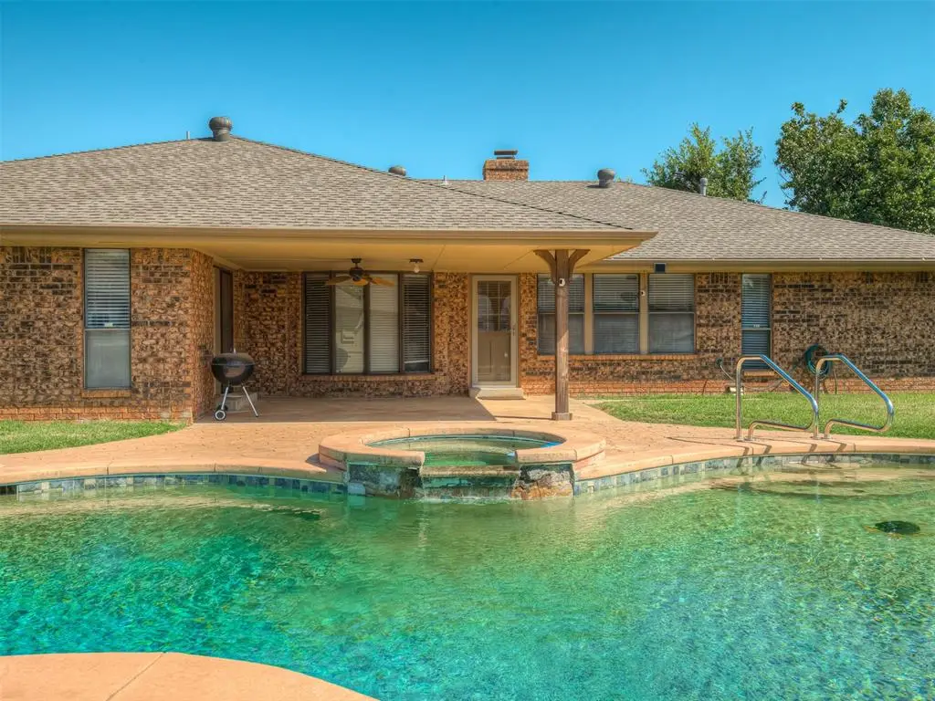 7104 NW 32nd Street, Bethany, OK 73008 - Image #1