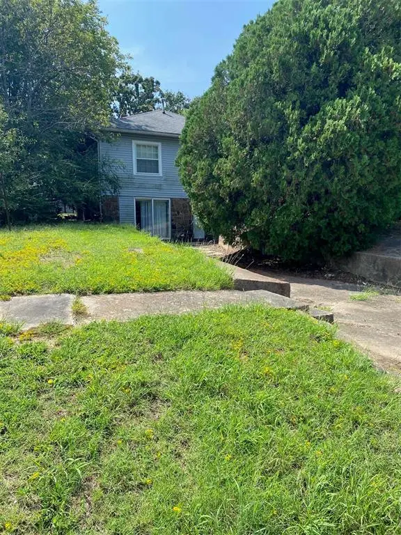 232 W Seminole Avenue, McAlester, OK 74501