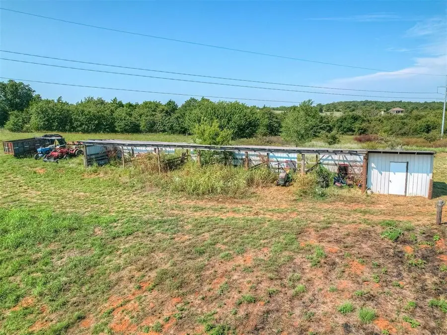 34061 Marina Del Rae, Anadarko, OK 73005 - Image #2