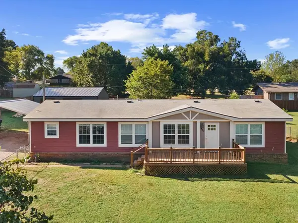 404 Oakland Avenue, Washington, OK 73093