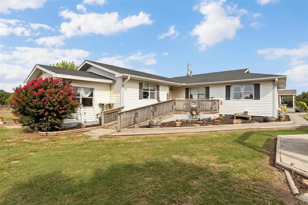 1415 N Oklahoma Street, Tryon, OK 74875 - Image #1