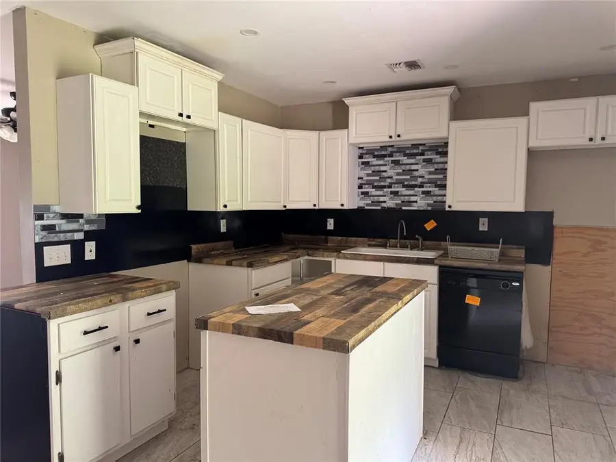 1101 NW 7th Street, Lindsay, OK 73052 - Image #3