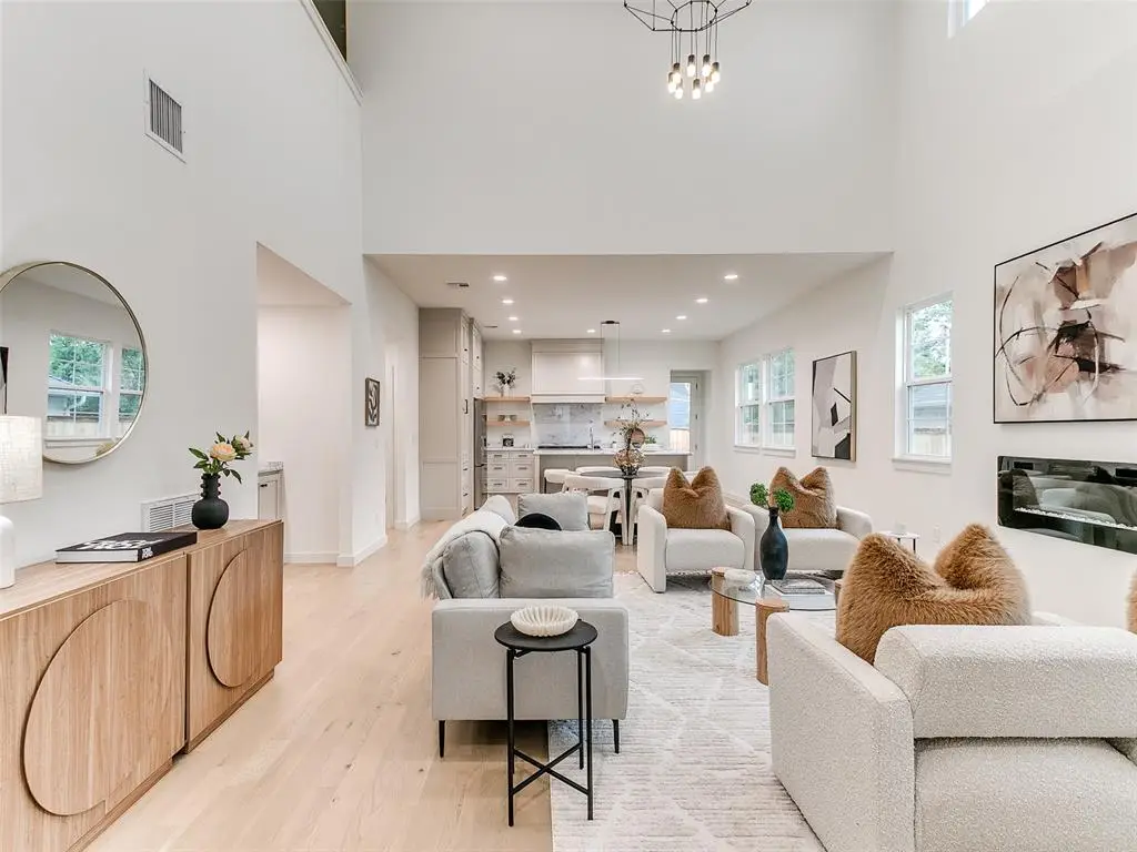 1112 NW 47th Street, Oklahoma City, OK 73118 - Image #1