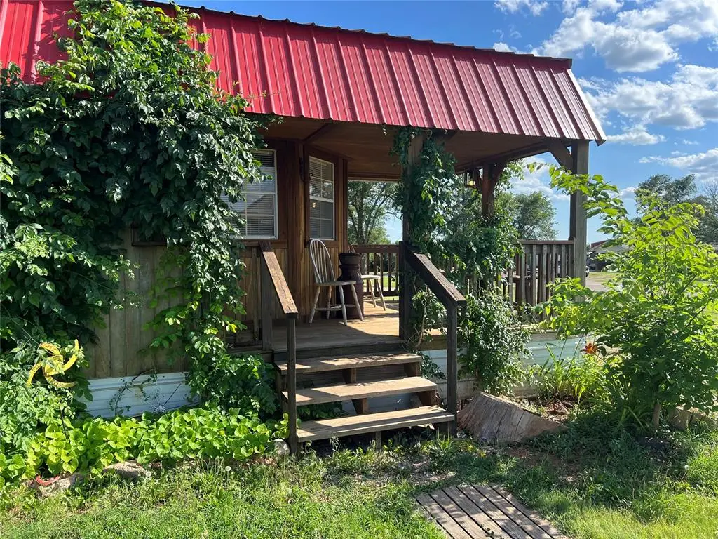 101 N Main Street, Leedey, OK 73654 - Image #1