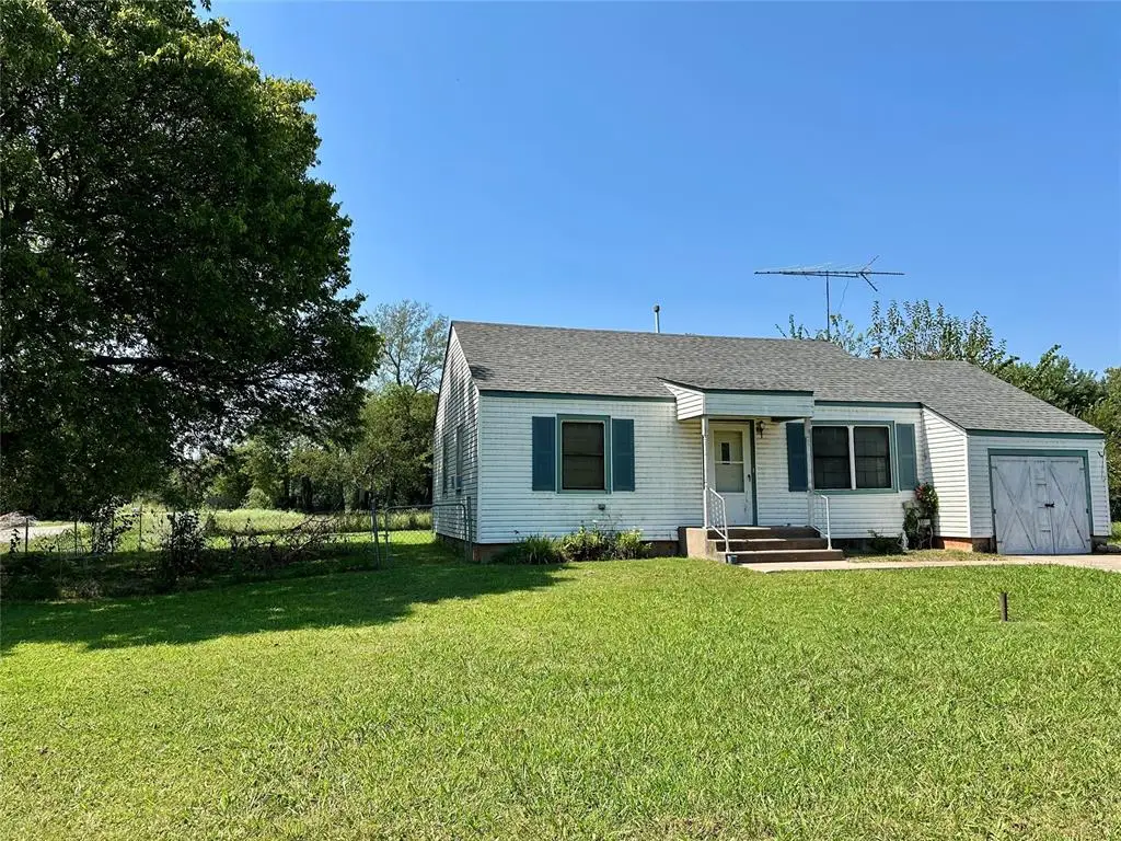 1011 S Canadian Avenue, Purcell, OK 73080 - #1