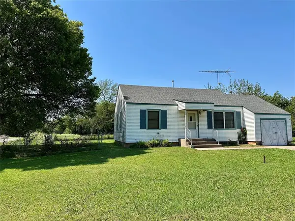 1011 S Canadian Avenue, Purcell, OK 73080