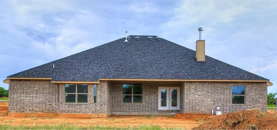 8651 Oak Tree Circle, Edmond, OK 73025 - Image #3