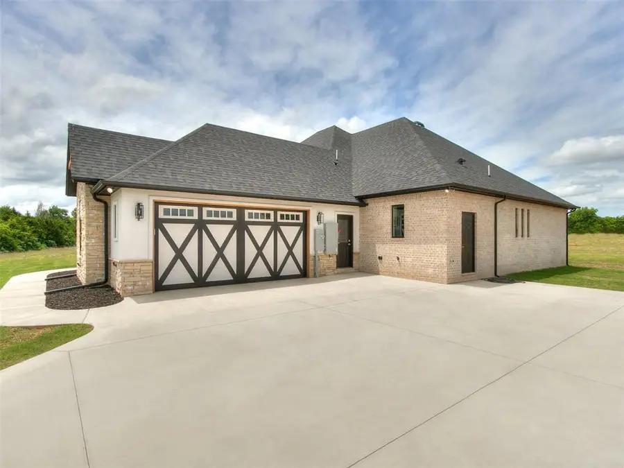 1600 N 60th Street, Noble, OK 73068 - Image #3