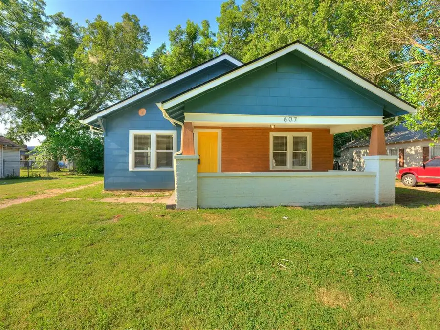 607 W Dewey Street, Shawnee, OK 74801 - Image #2