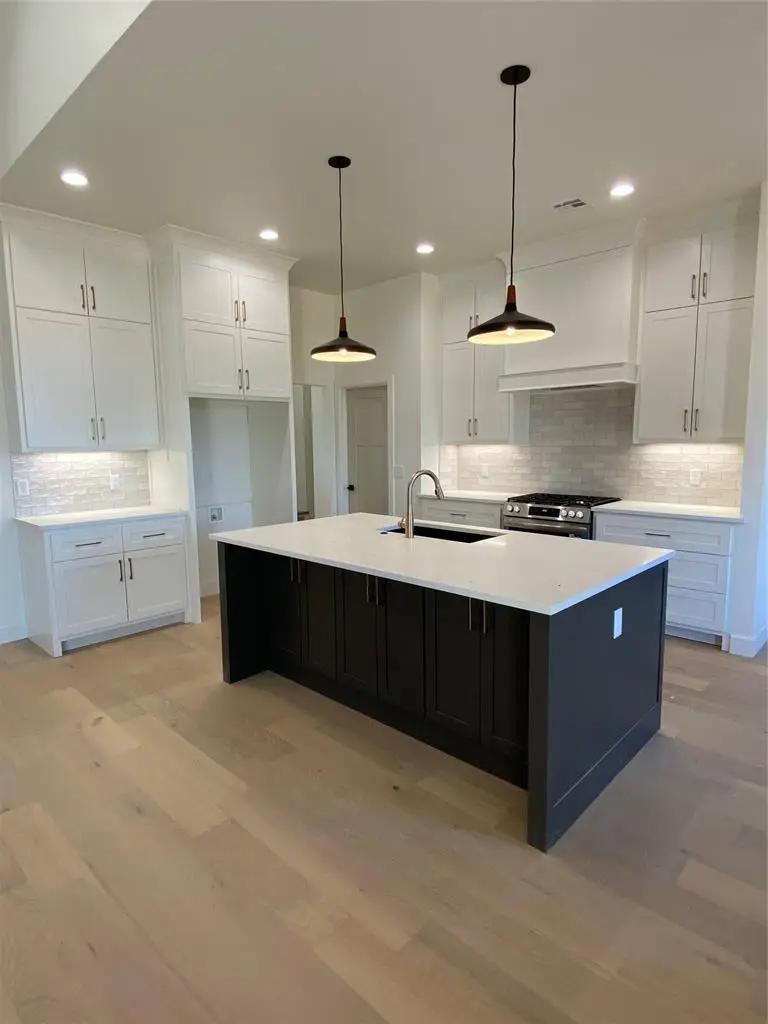 9273 Regado Court, Guthrie, OK 73044 - Image #2