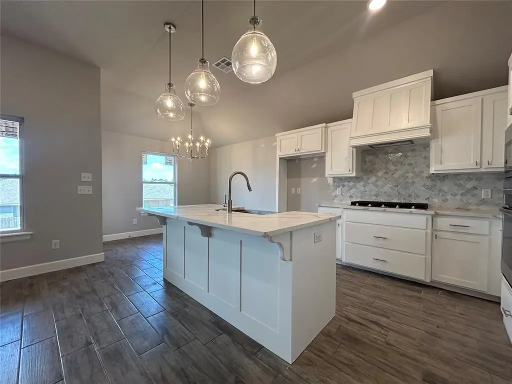 13812 Klinsman Road, Piedmont, OK 73078 - Image #1