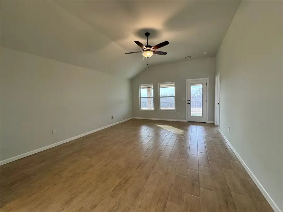 2619 Turtle Way, Midwest City, OK 73130 - Image #3