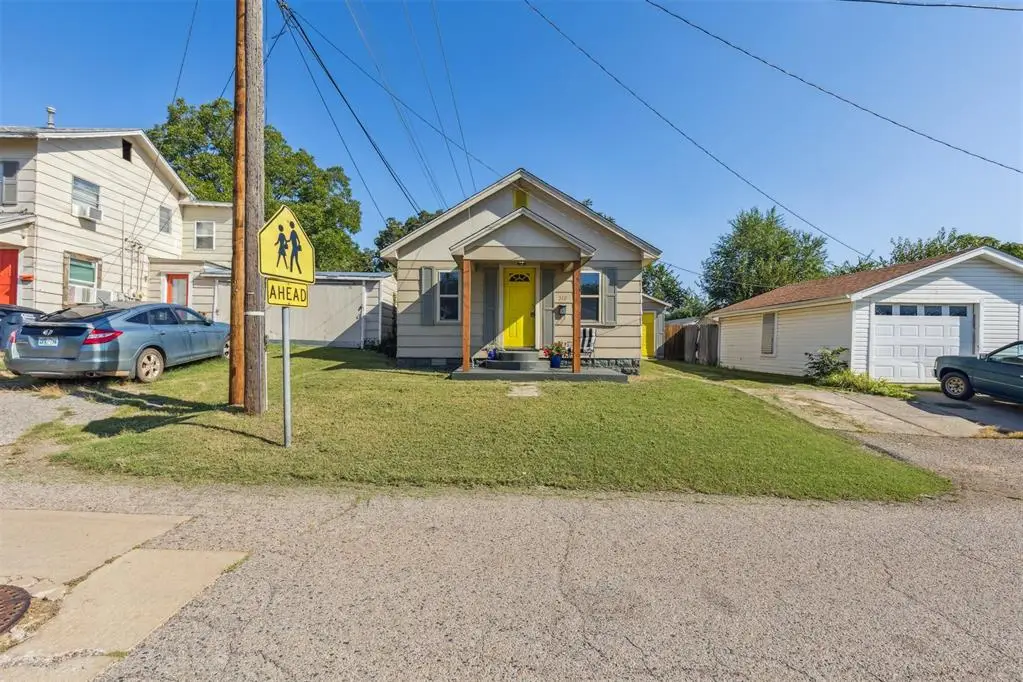 318 W Dill Street, Shawnee, OK 74801 - #1