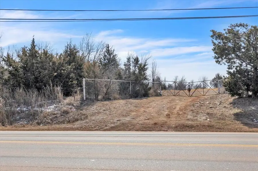 620 E Wilshire Boulevard, Oklahoma City, OK 73105 - Image #2