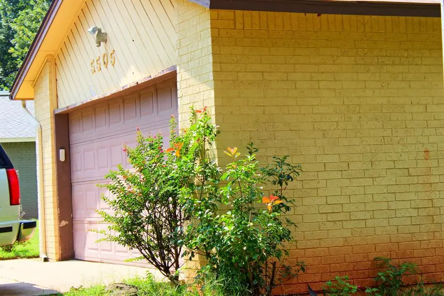 5505 Highley Drive, Oklahoma City, OK 73111 - Image #2